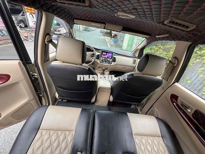 Toyota Innova 2006 G - 123 km