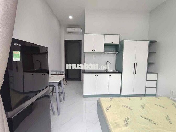 Căn Hộ Ban Công Mới Xây Phú Nhuận Gần Phan Xích Long CV Gia Định Q1