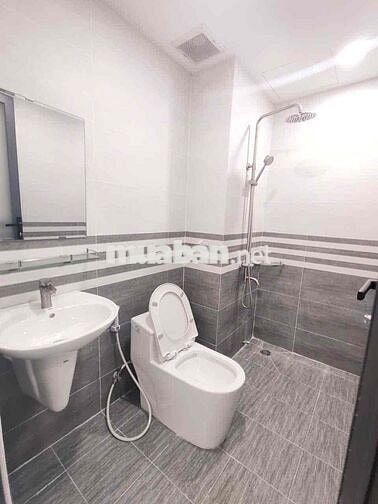 Căn Hộ Ban Công Mới Xây Phú Nhuận Gần Phan Xích Long CV Gia Định Q1