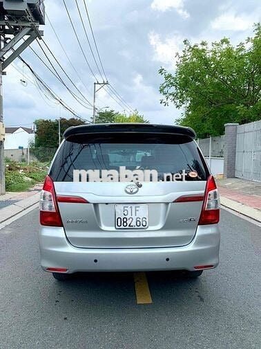 Toyota Innova 2015 2.0G - 155000 km