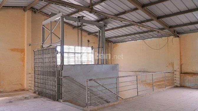Cho thuê kho xưởng giá rẻ tại Nguyễn Văn Quá, P. Đông Hưng Thuận, Q.12