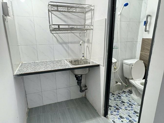 BÁN TÒA NHÀ GẦN NGAY NGÃ 4 GÒ MÂY BÌNH TÂN