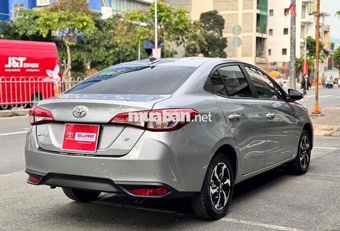 Toyota Vios E CVT - 5000 km - 2025 màu bạc