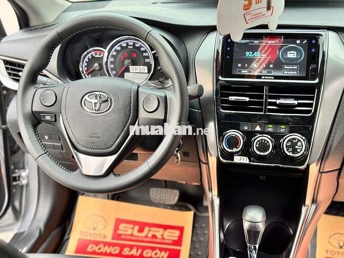 Toyota Vios E CVT - 5000 km - 2025 màu bạc