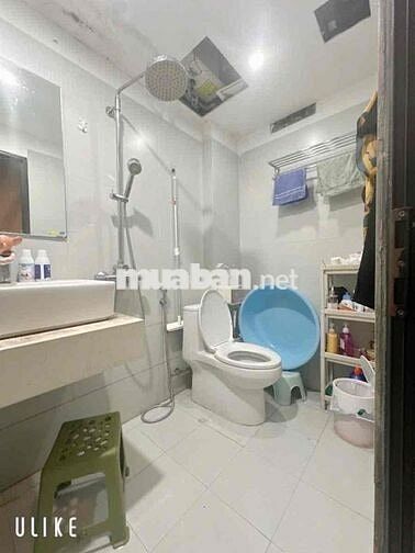 Nhỉnh 2 tỷ có nhà đẹp Bùi Xương Trạch-15m oto-Gần phố-33m**3T;MT4m;2N