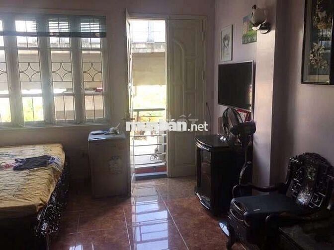 💥 Hơn 15 tỷ – Mặt phố Hào Nam - 7 tầng - gần ngã tư Ô Chợ Dừa –Xã Đàn