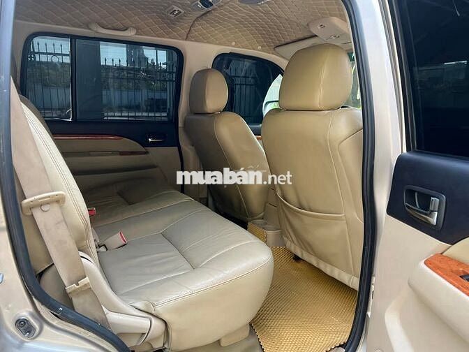 Ford Everest 2011 máy dầu số tự động