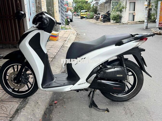 xe 9 chủ bao kí sang tên