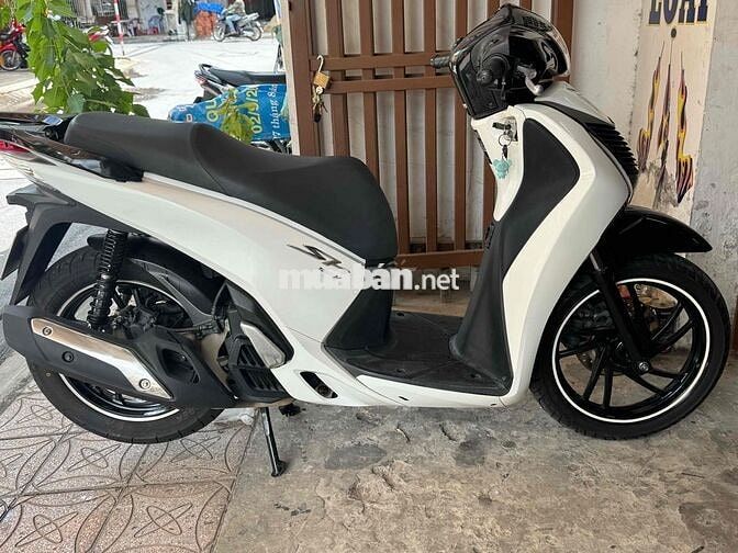 xe 9 chủ bao kí sang tên