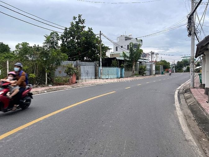 🏡 ĐẤT NỀN MẶT TIỀN NGUYỄN THỊ THỬ – CÁCH NGUYỄN VĂN BỨA 200M
