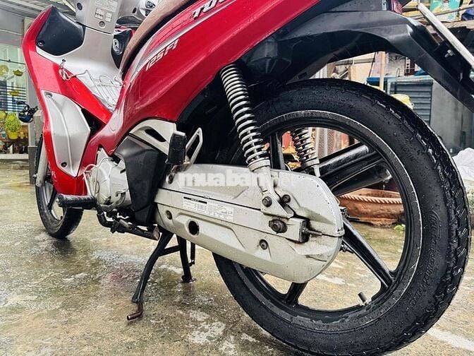 Future 125 màu đỏ