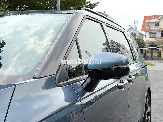 Kia Carnival 2022 2.2D Signature 7 ghế Full Option