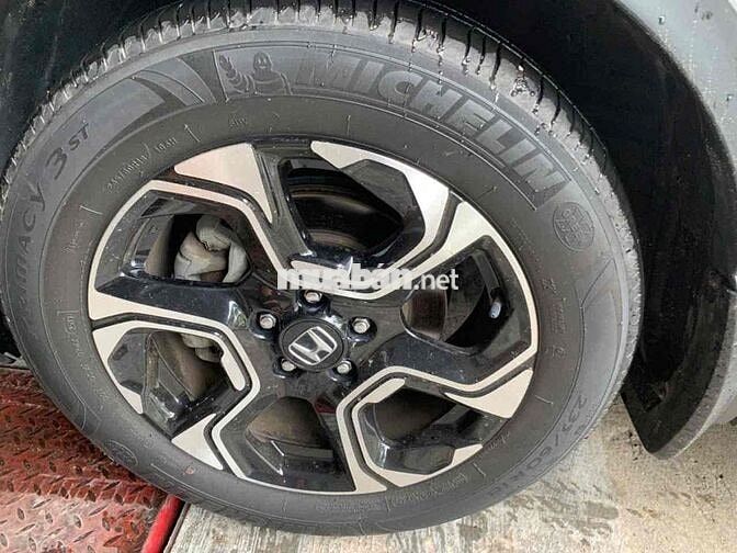 Honda CR V 2019 L - 20000 km 1chu mua mới
