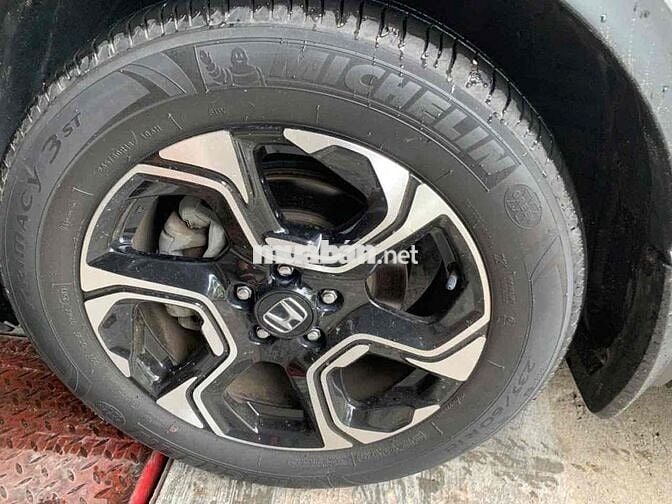 Honda CR V 2019 L - 20000 km 1chu mua mới