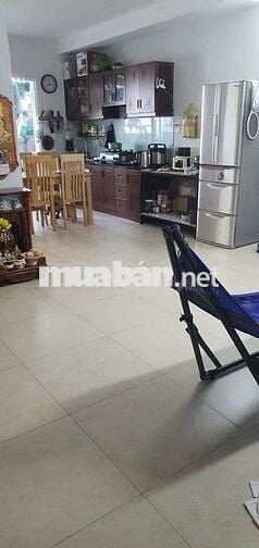 Bán căn hộ 2pn*shr có NT*Sân vườn Cc BellezaQ7* Dt 76m2- Giá 3.9 tỷ