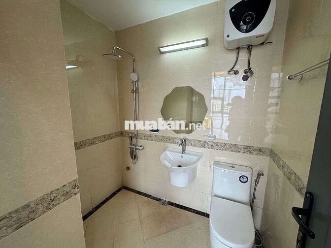 Bán gấp căn Mỹ Đình Plaza. DT 118m, 3pn, 2wc.