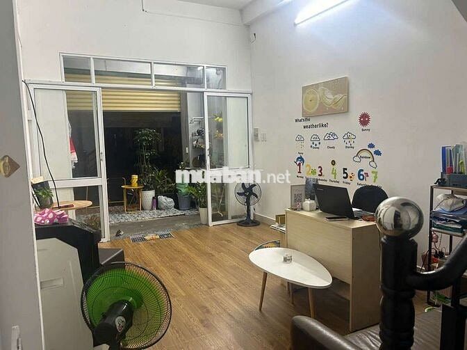Cho thuê mặt bằng đường lớn tiện mở vp công ty