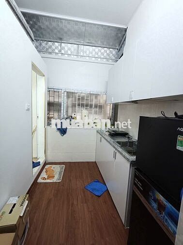 BÁN TẬP THỂ NGUYỄN TRÃI-THANH XUÂN-50m2-Ô TÔ ĐỖ CHÂN CẦU THANG