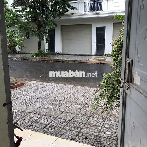 CHO THUÊ NHÀ NGUYÊN CĂN  ĐƯỜNG TRẦN QUÝ KIÊN HÒA QUÝ GẦN CẦU KHUÊ ĐÔNG