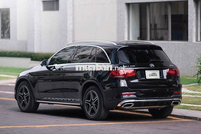 Mercedes Benz GLC 2021 300 4MATIC - 59000 km