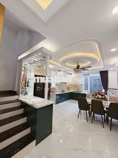 MT Đường số,Lâm Văn Bền 70m2, 5Tầng, Ngang4x18m, 16.9 tỷ TL