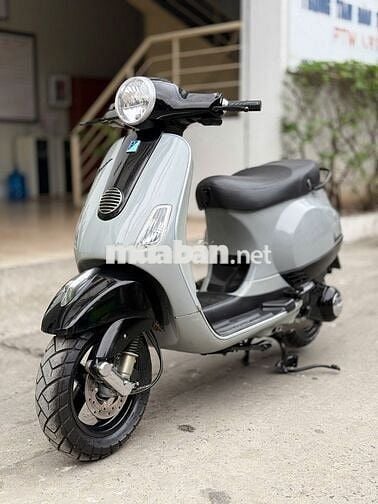 Cần bán Vespa LX 2015, máy êm, tiết kiệm xăng