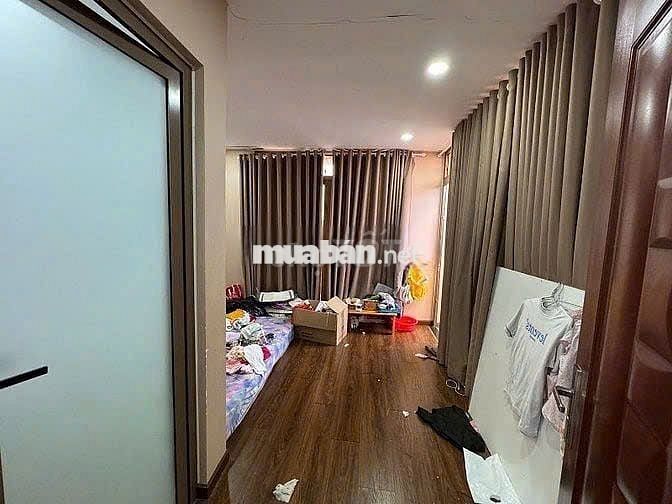 Cho Thuê Nhà Đường Lê Tự Tài, Phú Nhuận ( Ngang 6m - Nhà Rộng Thoáng )