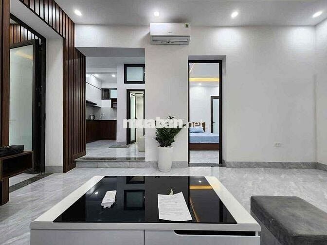 TẬP THỂ PHỐ THÁI HÀ - TẦNG 1 - CĂN GÓC - FULL NỘI THẤT