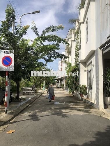 Nhà ở 136m2, 3 phòng ngủ, bên hông chợ Kỳ Đồng, phường Thanh Khê.