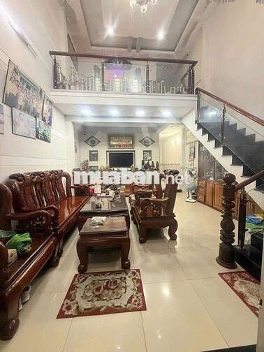Bán nhà Đ.Nguyễn Thị Thử,gần Trường THCS và THPT Phạm Văn Sáng