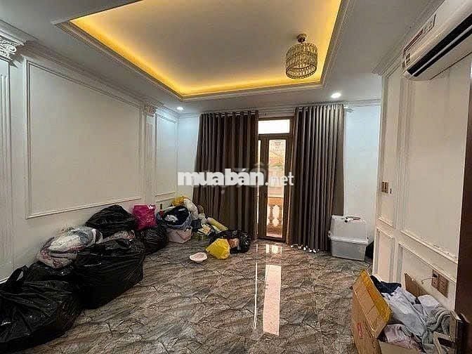 Cho Thuê Nhà Đường Lê Tự Tài, Phú Nhuận ( Ngang 6m - Nhà Rộng Thoáng )