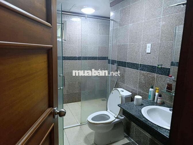 Cho thuê căn hộ Hoàng Anh Gia Lai Lakeview 3 phòng ngủ 110m2
