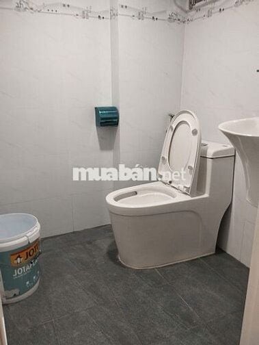 🔥 NHÀ THUÊ GIÁ RẺ GẦN TRUNG TÂM - CÓ MÁY LẠNH – CHU VĂN AN, P.12 🔥