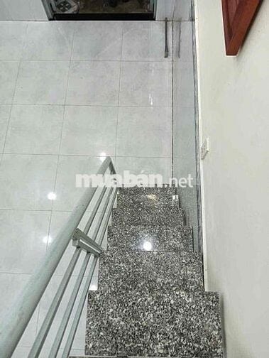 nhà đ kha vạn cân gần cá sấu hoa cà gác lửng hẻm xe hơi