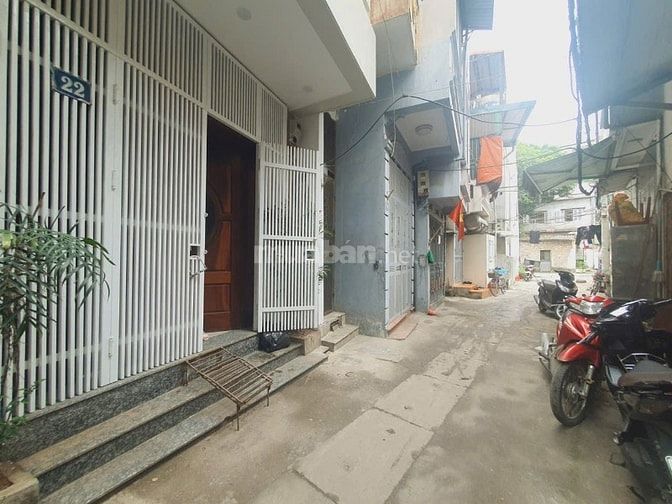 Bán nhà Mạc Thị Bưởi ô tô đỗ cửa, dt 38m2, 4t, giá 7.35 tỷ.