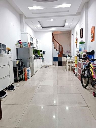 Bán nhà Mạc Thị Bưởi ô tô đỗ cửa, dt 38m2, 4t, giá 7.35 tỷ.