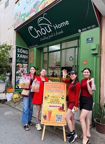 sang nhượng quán Nước Ép Trái cây có sẵn khách đông