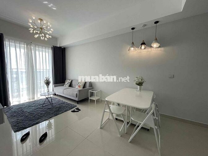 Cho thuê căn 2PN.2WC full nội thất tầng cao view Nam gió mát