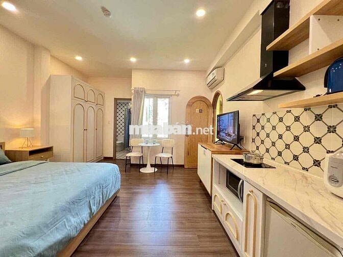 CĂN HỘ Q3_RỘNG RÃI_THOÁNG MÁT_CỬA SỔ LỚN_ÁNH SÁNG TỐT_FULL NTHAT