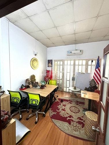 sang nhượng quán Nước Ép Trái cây có sẵn khách đông