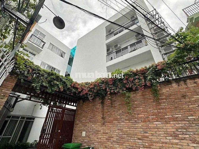Căn hộ 2 phòng ngủ ngay ngã 4 Phú Nhuận, trung tâm thành phố