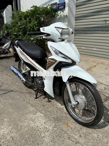 Em mới lên đời nên bán lại, nguyên zin, giấy tờ dd