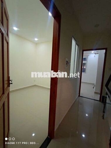 Nhà 1Trệt 2Lầu có 5pn 4wc gần Vạn Phúc 12triệu