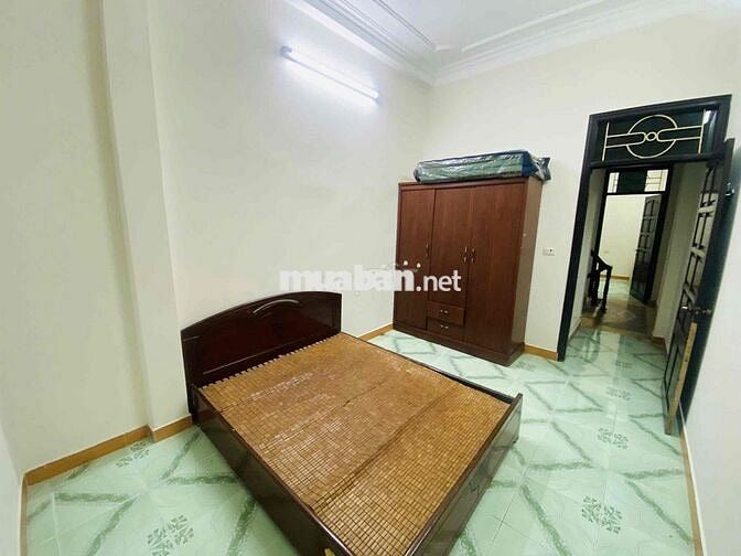 Chính chủ cho thuê nhà riêng 4 tầng 4 ngủ giá tốt