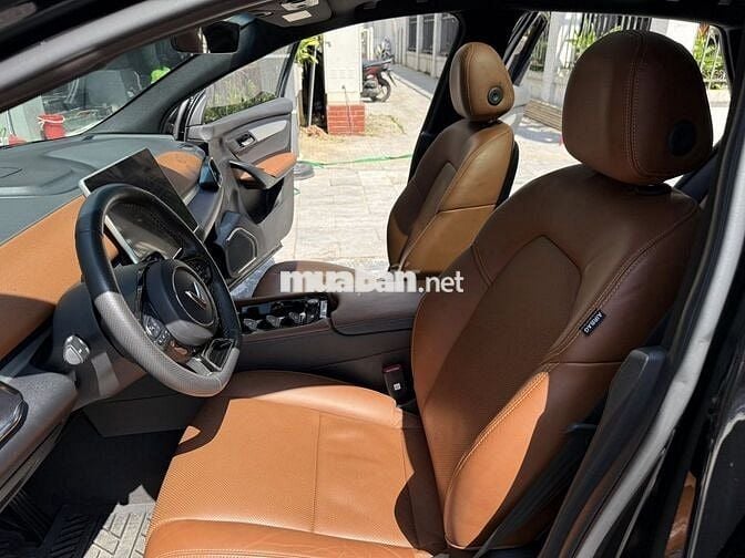 VinFast VF8 2023 Plus - 40000 km