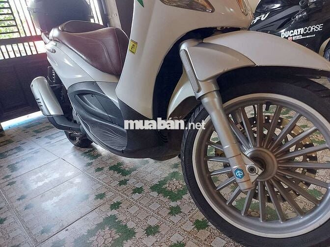 Bán nhanh xe siêu tầm nhập nhập khẩu itali