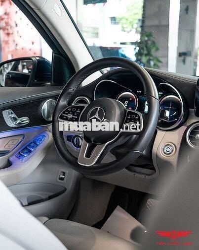 💙 Mercedes GLC2004matic 💙Sản xuất 2020 2 vạn km