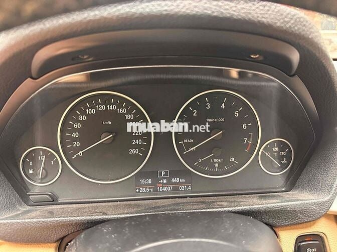 BMW 3 Series 2013 320i - full bảo hiểm từ lúc mua.