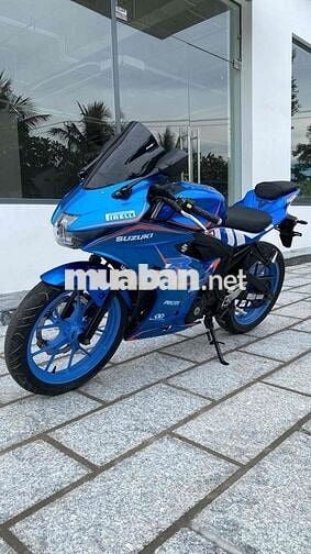 Suzuki GSX