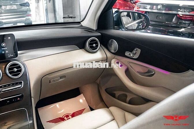 💙 Mercedes GLC2004matic 💙Sản xuất 2020 2 vạn km